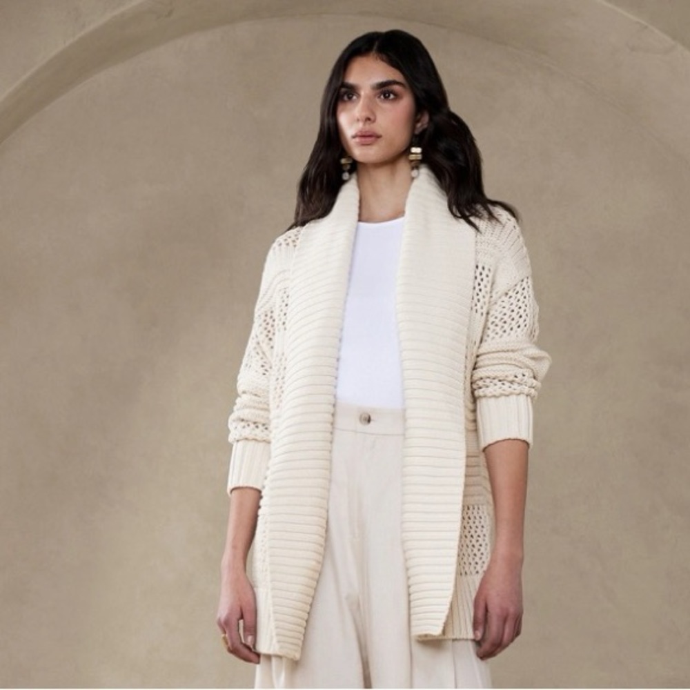 NWT! Banana Republic Transition Cream White Morgan Cotton Cardigan ♠️